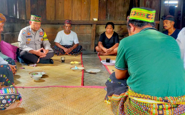 Waspada TPPO, Bhabinkamtibmas BRIPKA ALBERTUS RAHMAT Lakukan Patroli Kamtibmas di Desa Ladur, Kab. Manggarai