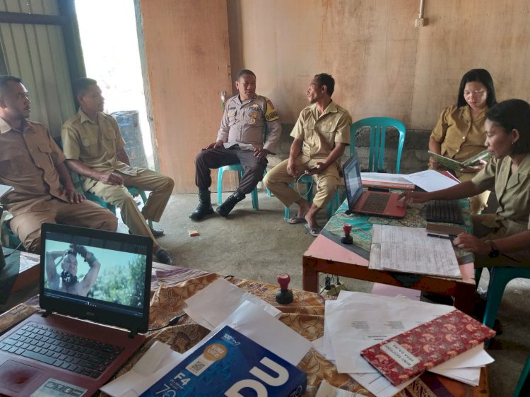 Bhabinkamtibmas Kecamatan Reok Gencar Sosialisasikan Pencegahan Tindak Pidana dan Kenakalan Remaja