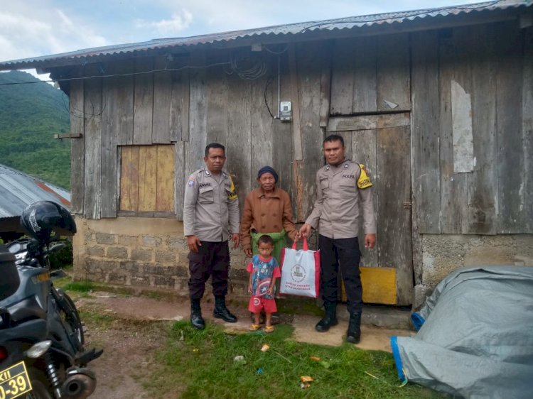 Sosialisasi Bahaya TPPO dan  Penyaluran Bansos Presiden RI di Desa Ketang dan Desa Lentang oleh Bhabinkamtibmas