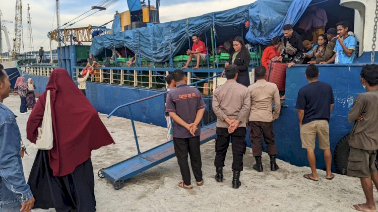 KP3 Laut Reo, Lakukan Pengamanan Kapal Penumpang Di Pelabuhan Laut Reo