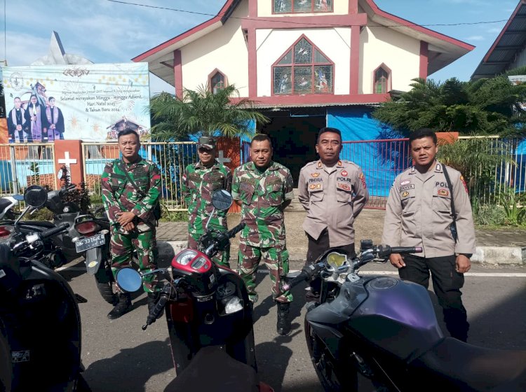 Polres Manggarai Terjunkan Personil Pengamanan Misa Natal ke-2 di Gereja-Gereja Kabupaten Manggarai