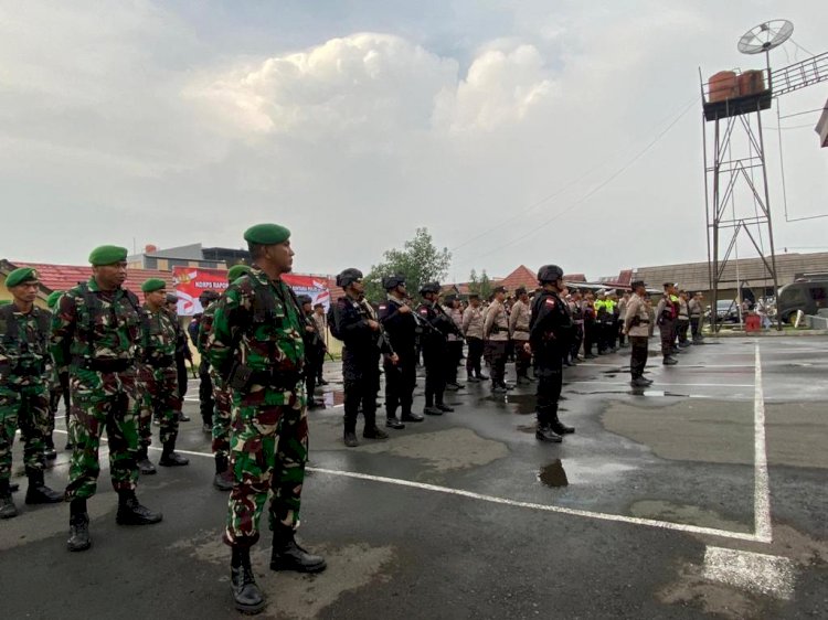 Polres Manggarai Gelar Apel Gabungan Persiapan Pengamanan Malam Pergantian Tahun