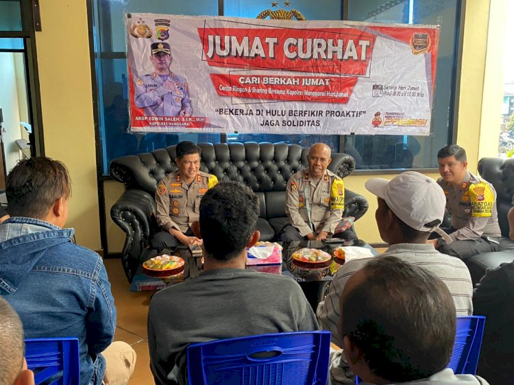 Kapolres Manggarai Pimpin Jumat Curhat: Dialog Terbuka Antara Polisi dan Masyarakat