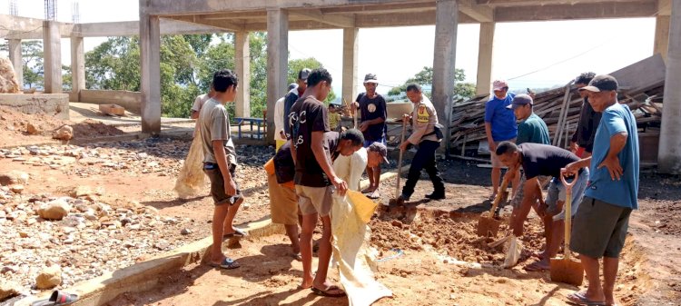 Bhabinkamtibmas Kecamatan Wae Ri, i, Kabupaten Manggarai, Bripka Selestinus Soro, Aktif Lakukan Giat Patroli dan Sosialisasi Kamtibmas