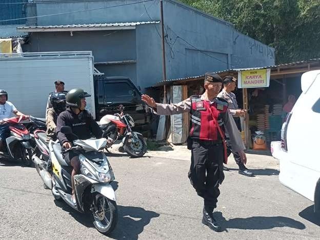 Harkamtibmas: Satuan Samapta Polres Manggarai Lakukan Patroli Rutin di Kota Ruteng