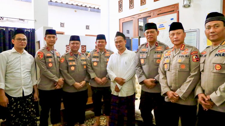 Dikunjungi Kaops NCS Polri, Gus Baha Doakan Pemilu 2024 Berlangsung Aman dan Damai