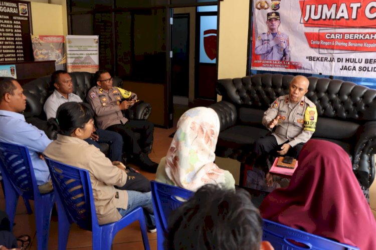 Jumat Curhat Polres Manggarai: Masyarakat Sambut Baik Terobosan Kreatif Pelayanan SKCK Keliling