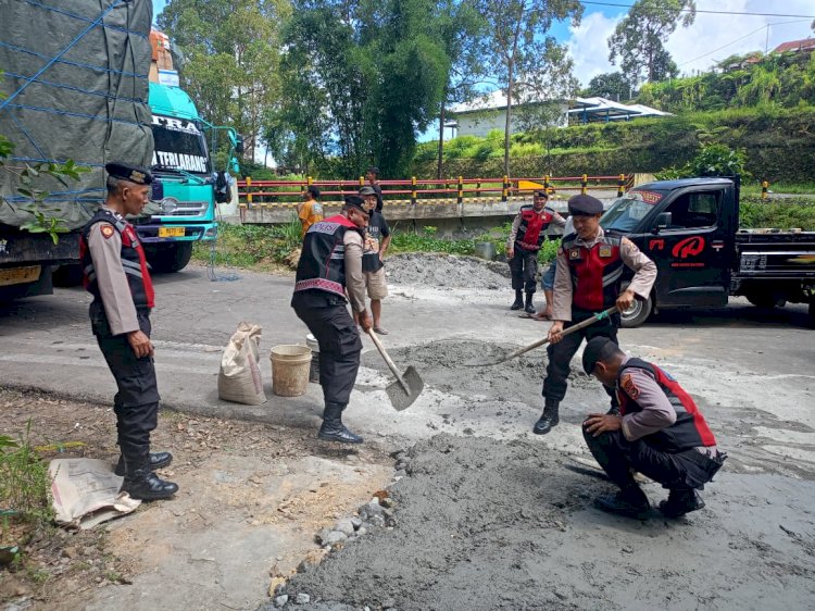 Samapta Polres Manggarai tingkatkan Patroli Dialogis Dan Pengaturan Lalin Di Ruteng