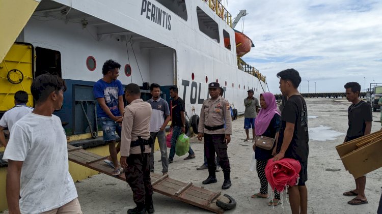 KP3 Laut : Pengamanan Kapal Penumpang KM.SABUK NUSANTARA 55 di Pelabuhan Laut Reo