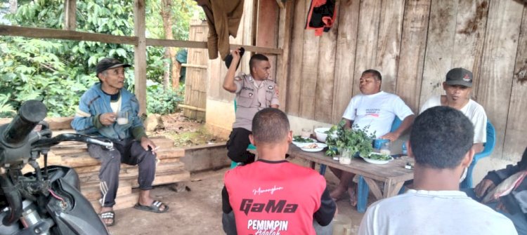 Patroli dan Penggalangan oleh Anggota Piket Polsek Cibal di Pagal