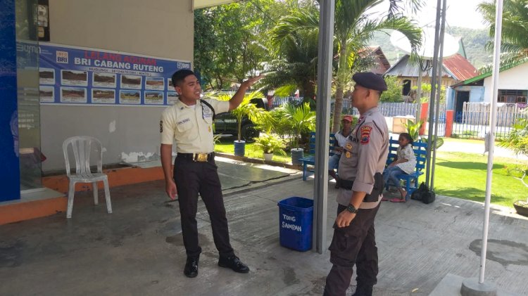 Patroli Dialogis Polsek Reo Tingkatkan Keamanan di Wilayah Reok