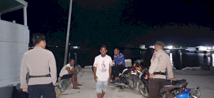 Patroli Rutin Malam Hari Polsek Reo Berhasil Jaga Stabilitas Kamtibmas