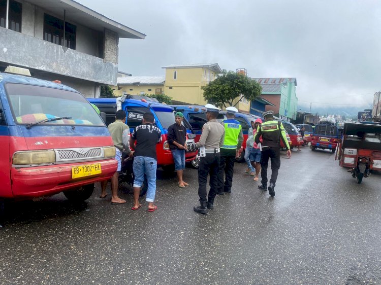 Patroli KRYD, Pamturlalin, dan Himbauan Kamseltibcar Lantas di Kota Ruteng