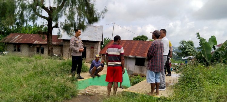 Bhabinkamtibmas dan Babinsa Bersinergi Lakukan Patroli Dialogis di Langke Rembong