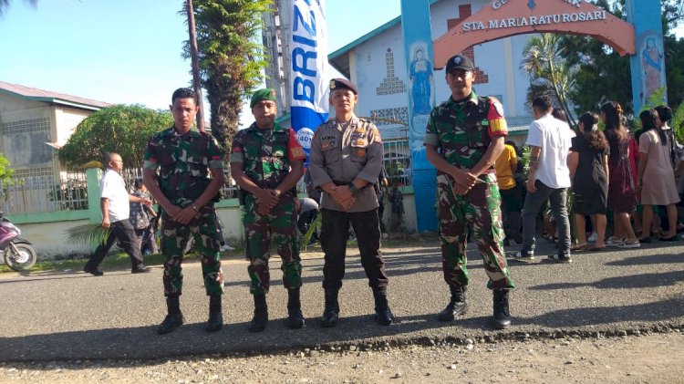 Perayaan Misa Minggu Palma di GEREJA STA. MARIA RATU ROSARI REO Berjalan Lancar