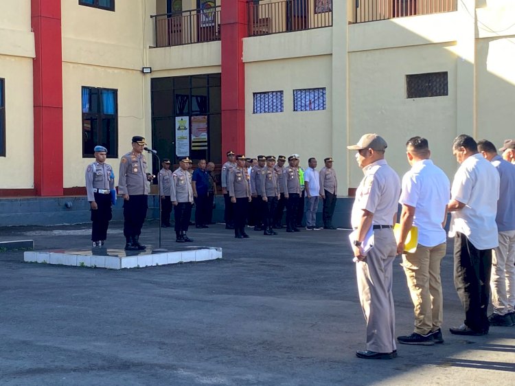 Pimpin Apel Pagi, Kapolres Manggarai Sampaikan Arahan bagi Seluruh Personel Polres Manggarai