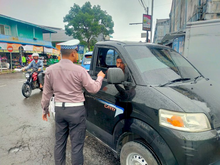 Polres Manggarai Gelar Patroli KRYD dan Himbauan Kamseltibcar Lantas di Ruteng