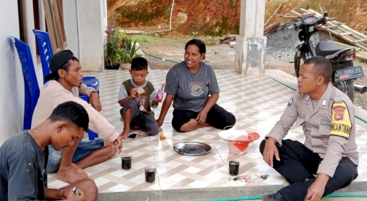 Bhabinkamtibmas Kecamatan Wae Ri'i Himbau Warga Cegah TPPO dan Waspada Bencana Alam