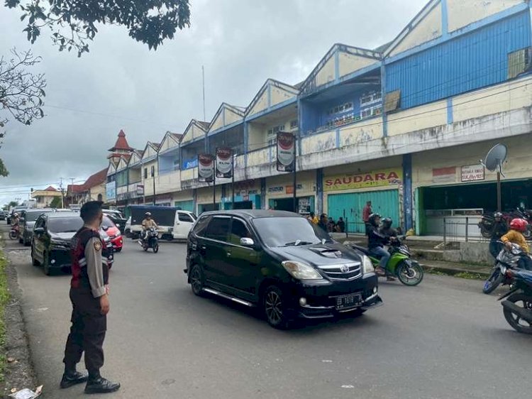 Patroli Rutin Sat Sabhara Polres Manggarai Tingkatkan Stabilitas Kamtibmas  di  Ruteng