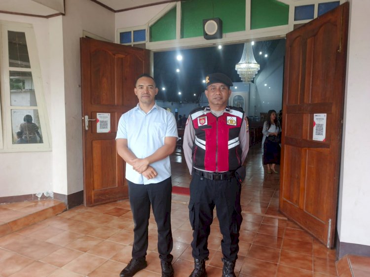Polres Manggarai Gelar Pengamanan Ibadah Minggu di Gereja-Gereja di Ruteng