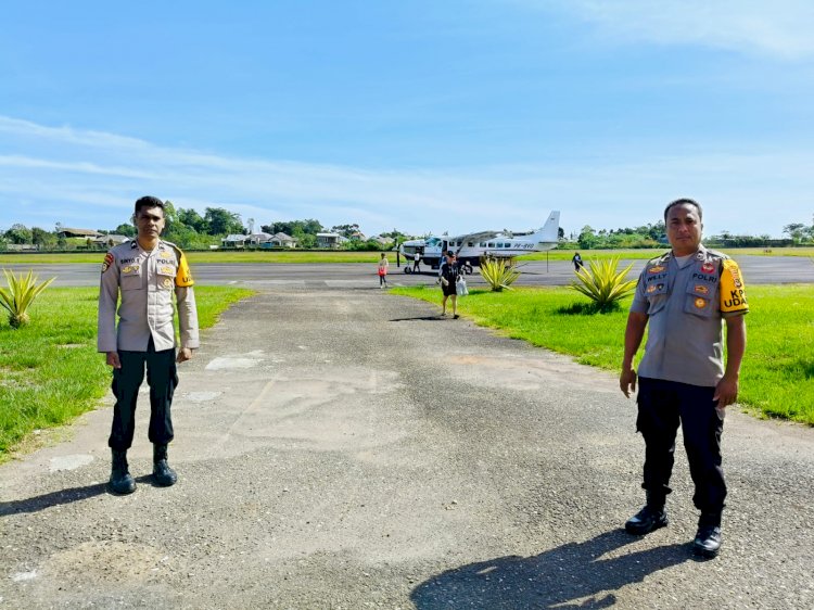 KP3 Udara Laksanakan Pengamanan Penerbangan di Bandara Frans Sales Lega Ruteng