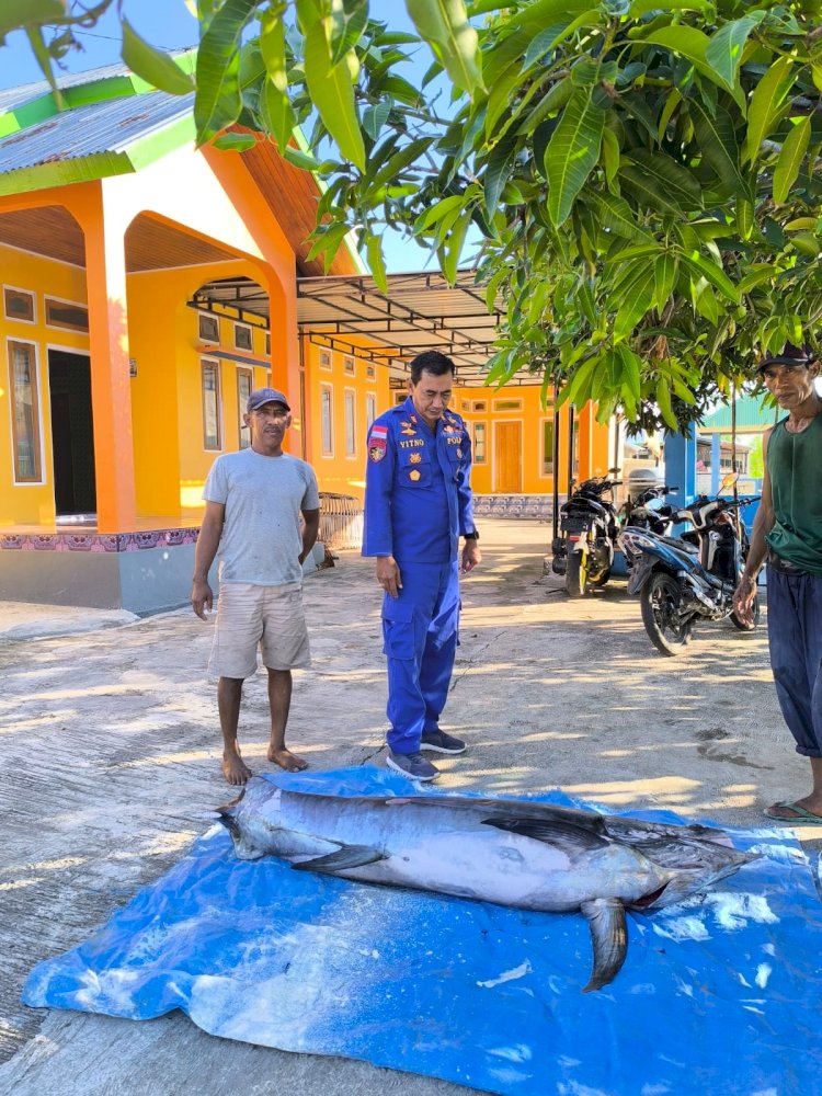 Satpolairud Polres Manggarai Laksanakan Patroli dan Sambang di Pesisir Sungai Wae Pesi