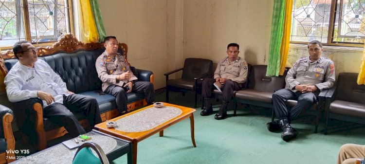 Kasat Binmas Polres Manggarai Koordinasi Ketahanan Pangan dan Ketersediaan Gudang Jagung di Dinas Pertanian