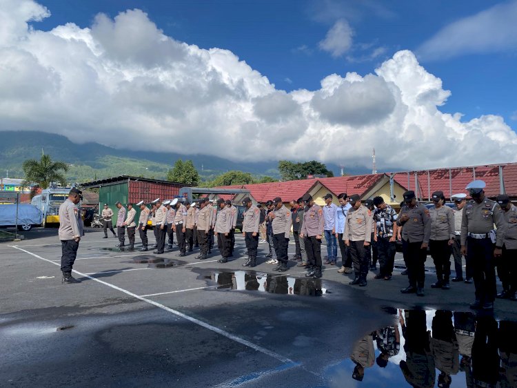 Personel Polres Manggarai Laksanakan Apel Siaga Jelang Hari Raya Waisak 2569 dan Cuti Bersama