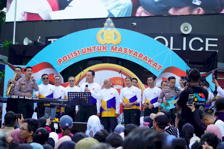 Bhayangkara Sport Day: Kapolri Bawakan Lagu God bless dan Bon Jovi di Bundaran HI