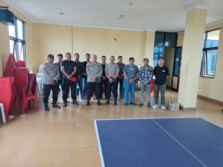Polres  Manggarai  Gelar  Turnamen  Tenis  Meja  Semarak  HUT Bhayangkara Ke-79