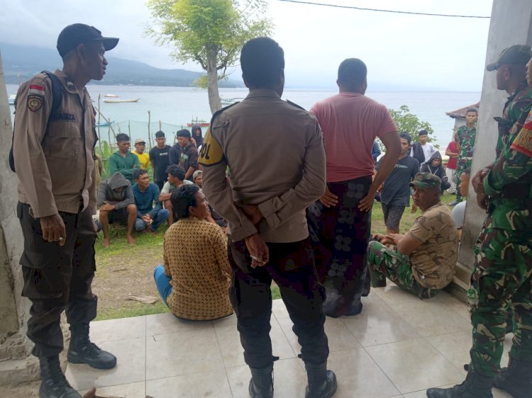 Personil Polsek Satarmese Dan Koramil Sigap Antisipasi Konflik Antar Nelayan Di Pulau Mules