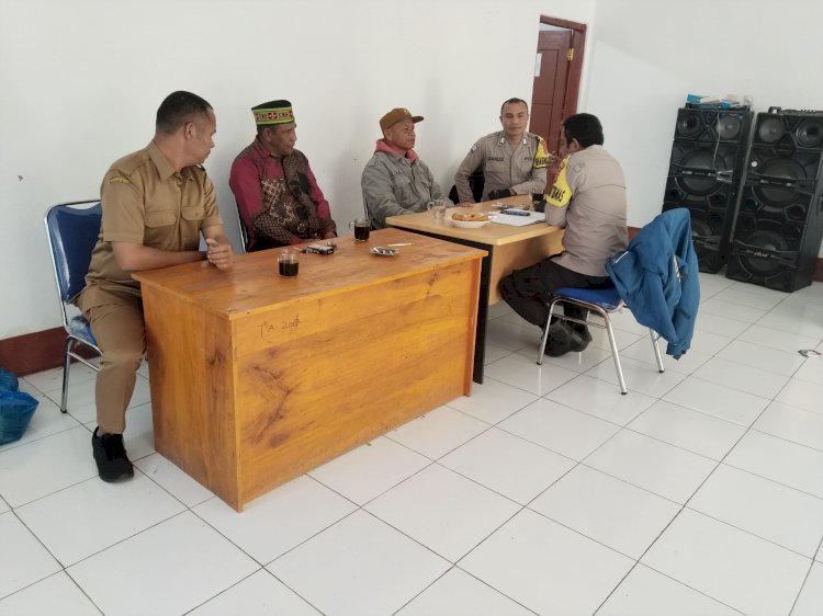 Bhabinkamtibmas Jalin Sinergitas dengan Pemerintah Desa Bangka Lelak dalam Menjaga Kamtibmas