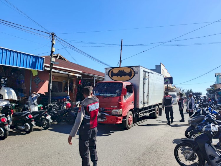 Giat Patroli Dialogis Samapta Polres Manggarai Ciptakan Rasa Aman Di Kota Ruteng