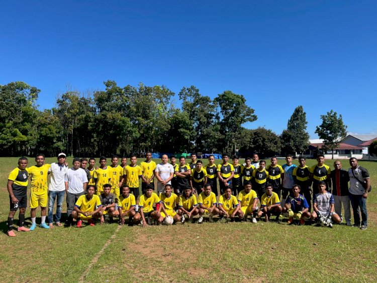 Bhayangkara FC Gelar Latihan Sparing di Lapangan Unika Ruteng