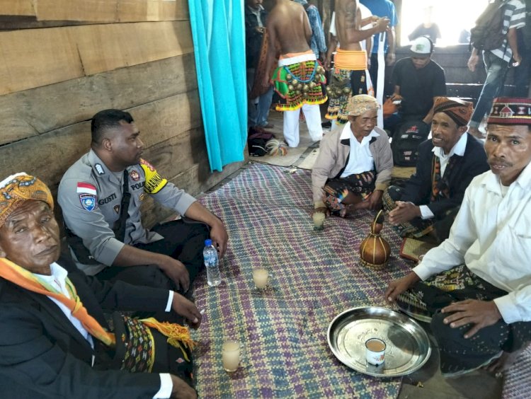 Polri Hadir dalam Adat Penti: Jaga Tradisi, Ciptakan Rasa Aman