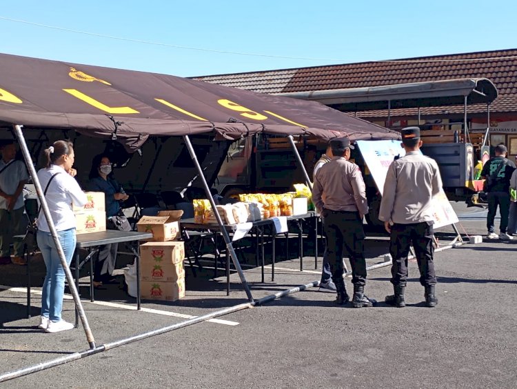 Polres Manggarai Gelar Gerakan Pangan Murah Bantu Ringankan Beban Masyarakat
