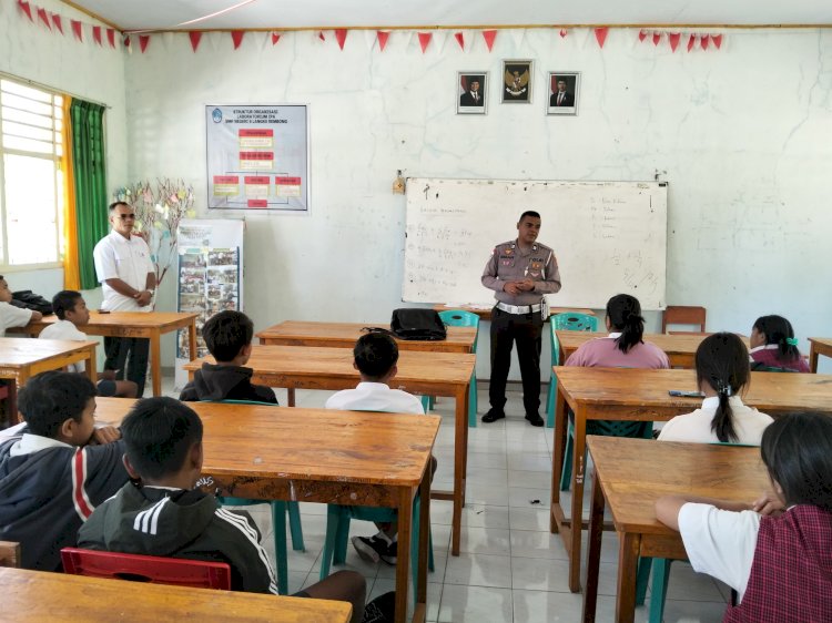 Police Goes To School: Satlantas Polres Manggarai Edukasi Pelajar Soal Tertib Berlalu Lintas