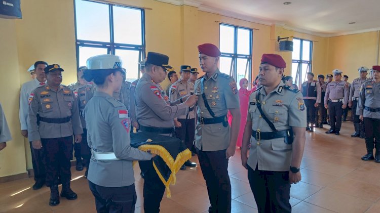 Upacara Serah Terima Jabatan Kasat Reskrim Polres Manggarai Berlangsung Khidmat dan Lancar