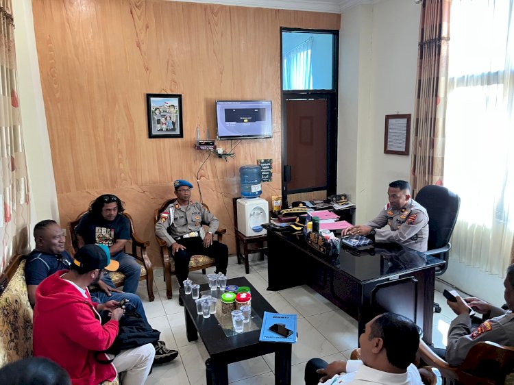 Polres Manggarai Amankan Aksi Unjuk Rasa Damai LSM LPPDM