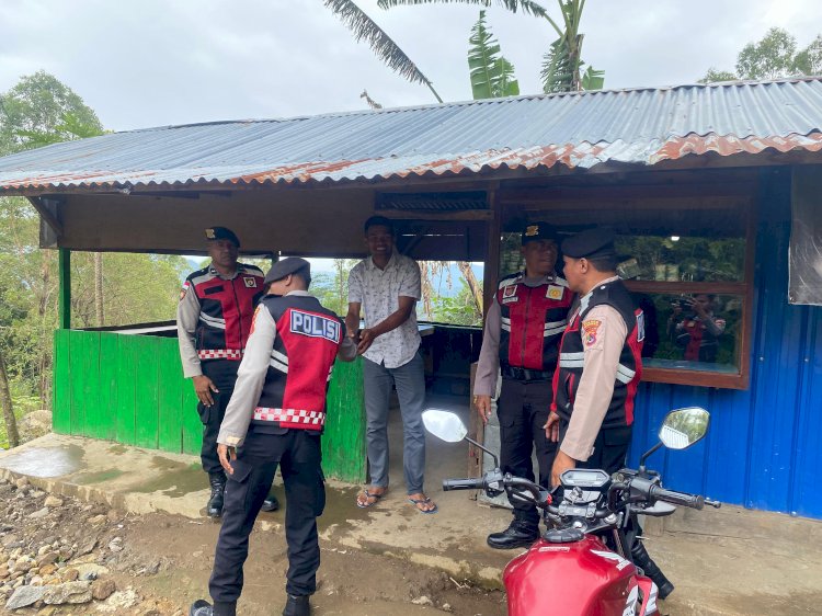 HARKAMTIBMAS : Sat Samapta Polres Manggarai Gelar Patroli Dialogis di Desa Ranaka