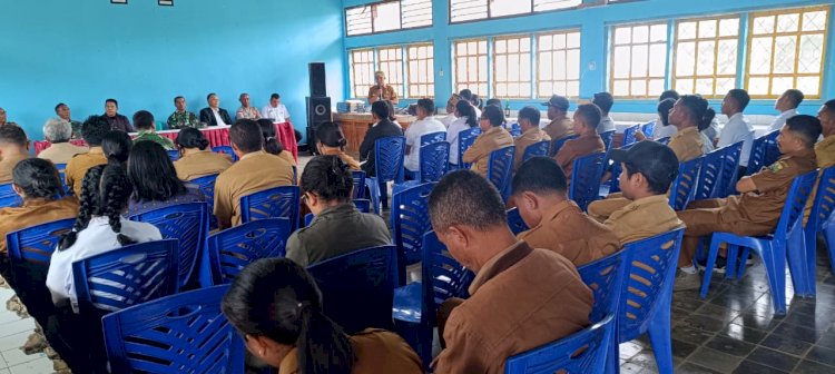 Dukung Program Nasional, KBO Sat Binmas Polres Manggarai Hadiri Launching Makan Bergizi Gratis di SMPN 1 Ruteng – Cancar
