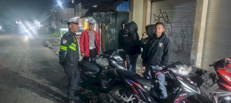 Patroli Malam Satlantas Polres Manggarai Antisipasi Balap Liar dan Parkir Liar di Badan Jalan