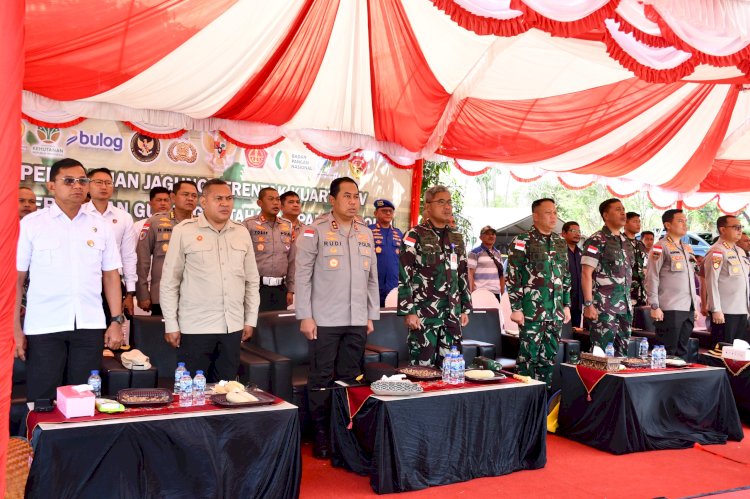 Dari Timur, Harapan untuk Semua: Kapolda NTT Pimpin Penanaman Jagung Serentak Menuju Lumbung Pangan Nasional