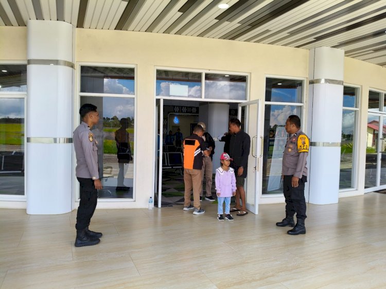 KP3 Udara Laksanakan Pengamanan aktifitas Penerbangan di Bandara Frans Sales Lega Ruteng