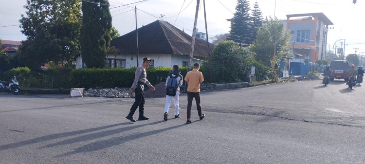 Wujudkan Keamanan dan Kelancaran Aktivitas Pagi Hari, Personel Polres Manggarai gelar Strong Point Pengaturan Arus Lalu Lintas