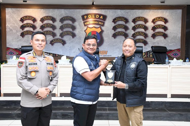 Perkuat Sinergi Internasional, Polda NTT Gelar Asistensi BTNCLO dan Community Awareness Bersama Divhubinter Polri dan AFP