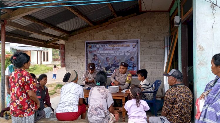 Inovatif! Bhabinkamtibmas Kec. Lelak Gelar “Sabtu Tulis” Layani Masyarakat dengan Sentuhan Sosial