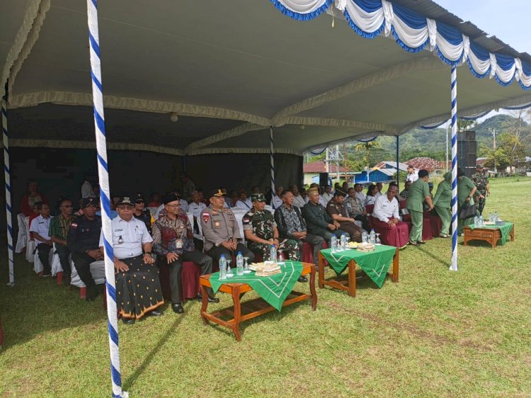 KAPOLRES MANGGARAI HADIRI UPACARA PENUTUPAN TMMD KE-126 KODIM 1612/MANGGARAI TAHUN 2025. KOMITMEN  MEMBANGUN SINERGITAS  TNI - POLRI WUJUDKAN KAMTIBMAS YANG KONDUSIF