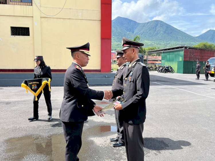 UPACARA HARI PAHLAWAN TAHUN 2025 DI POLRES MANGGARAI BERLANGSUNG KHIDMAT DAN PENUH MAKNA