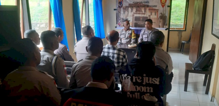 POLRES MANGGARAI GELAR SOSIALISASI PERKAP TENTANG PEMBERIAN BANTUAN HUKUM BAGI PERSONEL POLSEK
